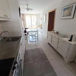 Del Sol Apartment *